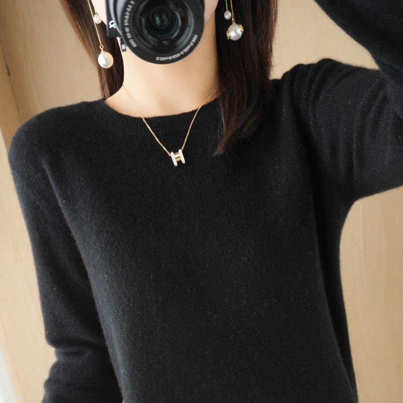 Dámský podzimní pletený svetr - Kulatý výstřih, Dlouhý rukáv, Jednobarevný, Všestranný volný střih