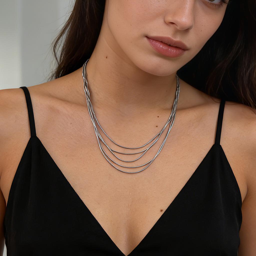 Inextricably Linked Design Sense Multi-Layer Fringed Collarbone Chain Sense Niche Necklace