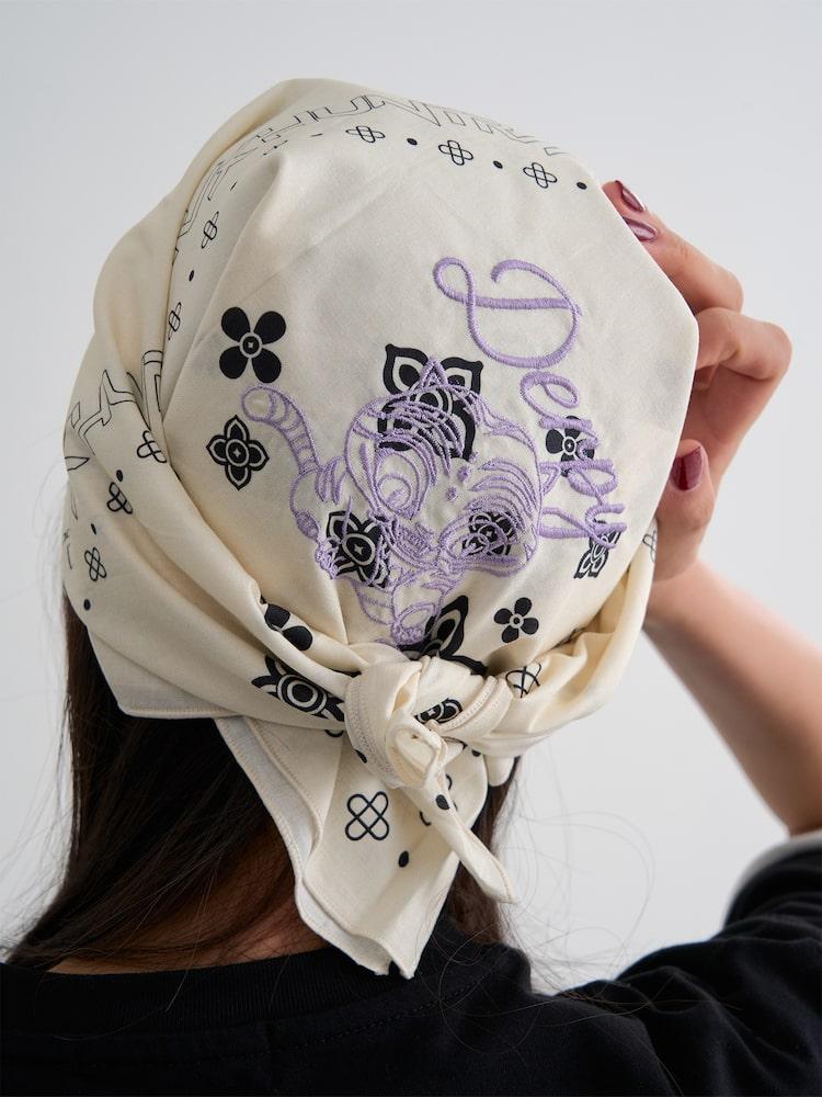 8seconds [HUNTR/X & DERPY] Bandana – Elfenbein