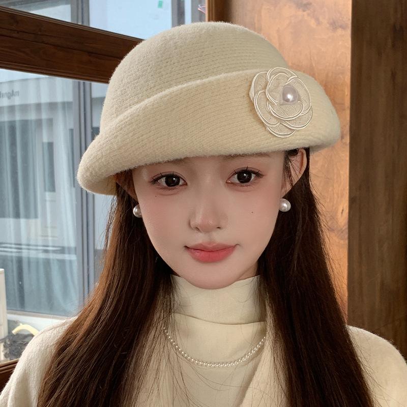 Women S French Style Short Brim Pearl Flower Warm Painter Hat Autumn Winter