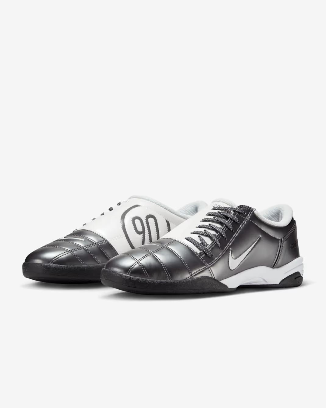 HQ2851-001 Nike Total 90 3 Light Graphite (Men s) 9.5