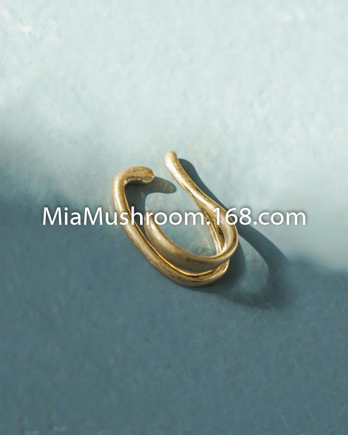 Japanese Matte Metal Line Ear Cuff - Distressed Wind Design for Women (No Piercing Needed)