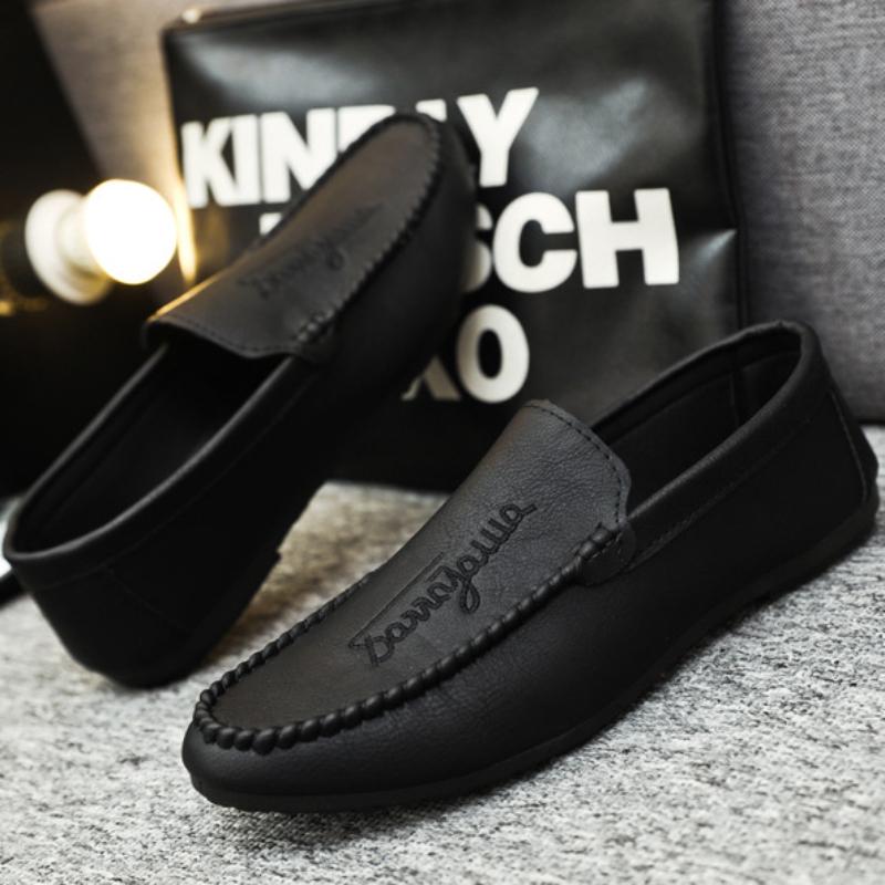 Spring Summer NEW Men's Loafers Comfortable Flat Casual Shoes Men Breathable Moccasins Slip-On Soft Leather Driving Shoes
