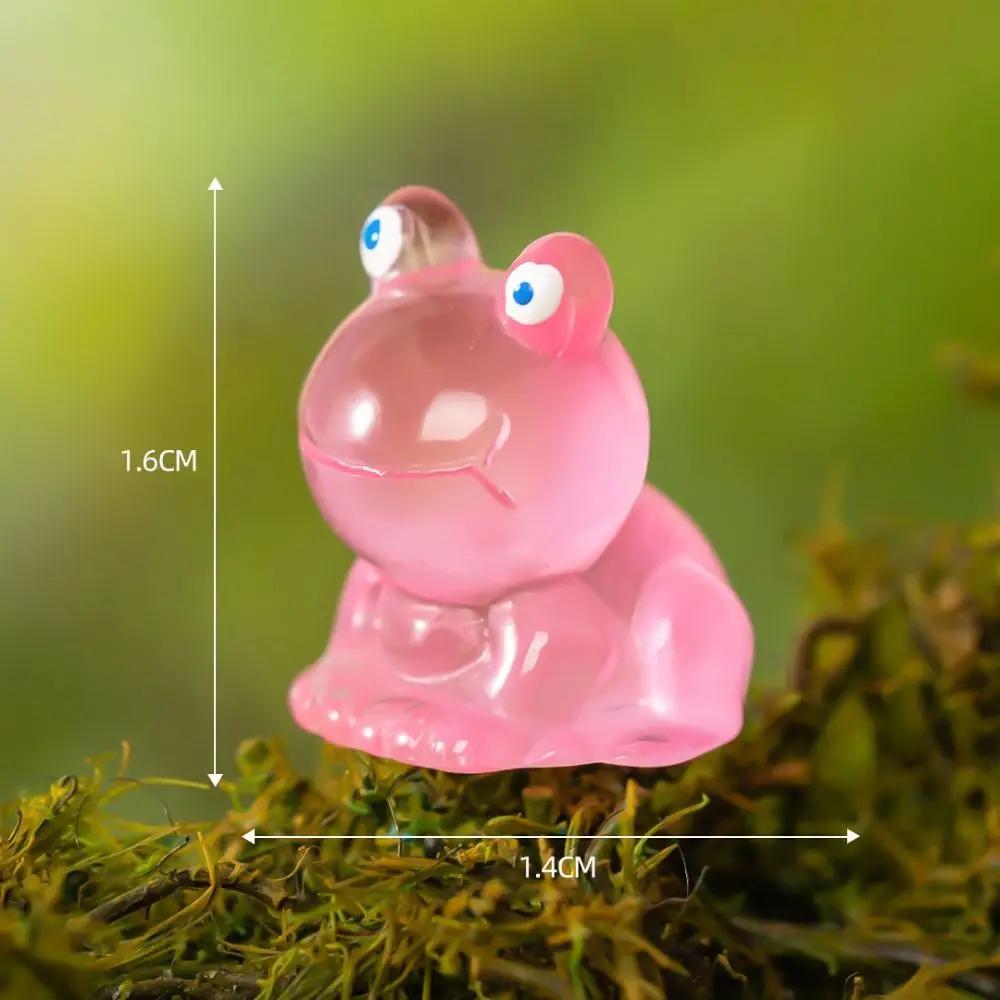 Glow At Night Miniature Resin Mini Frog DIY Home Decor Frog Ornaments Figurines Desk Fairy Garden Decor Sequin Micro Landscape