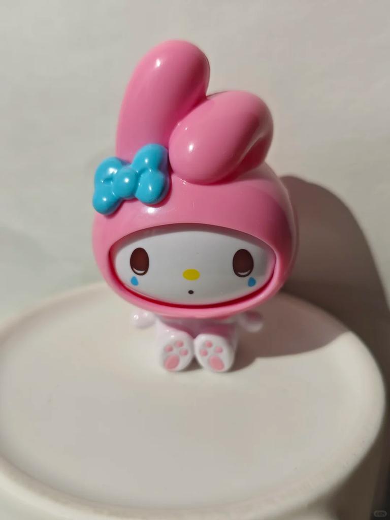New blind box Face-Changing Kt Series Figurine Doll Creative And Funny Tabletop And Car Decoration Cute Animal Ornament
