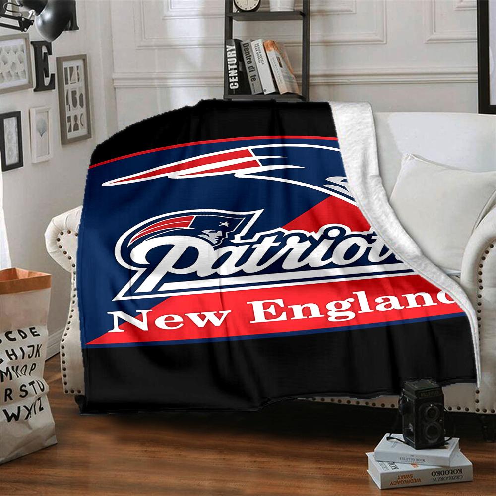 1pc Blanket - Patriot Logo Print Design,Lightweight Blanket for Sofa,Bed- Soft &Warm,Gift for All Seasons