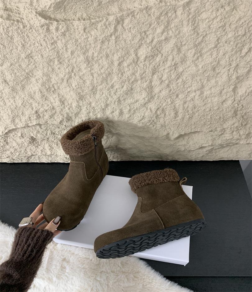 French snow boots women's 2025 new lamb wool plush warm short boots inner height-increasing fluffy boots
