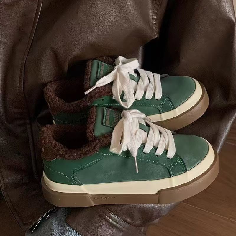 

Обувь женская осенне-зимняя новая плюшевая обувь студенческая хлопковая обувь универсальная нишевая теплая хлопковая обувь нескользящая 40 зелёный