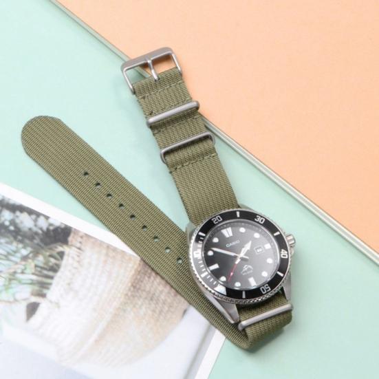 Nylon Watch Strap Replacement Breathable 18/20/22MM Women Men Braided Watch Wristband with Metal Pin Buckle Watch Accessories