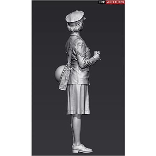 Life Miniatures 1/35 Scale Resin Kit LM-35004: WWII Royal Air Force WAAF (Women's Auxiliary Air Force) Deputy Chief of Staff, 1940-1941