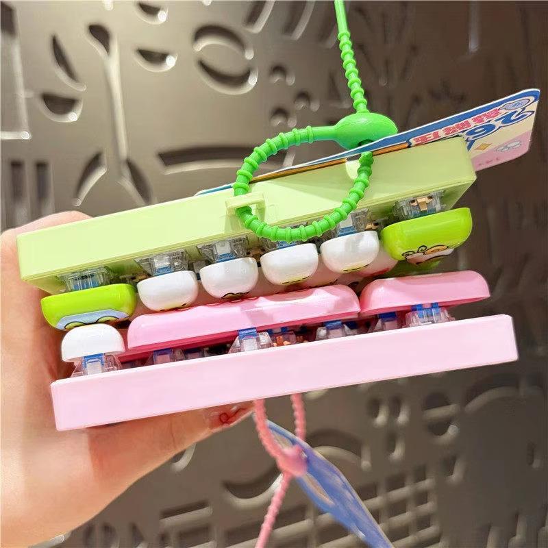 Mini Keyboard Stress Relief Fidget Toy Soft Pressable Lovely Animal Prints Sensory Toy for Kids Birthday Gifts