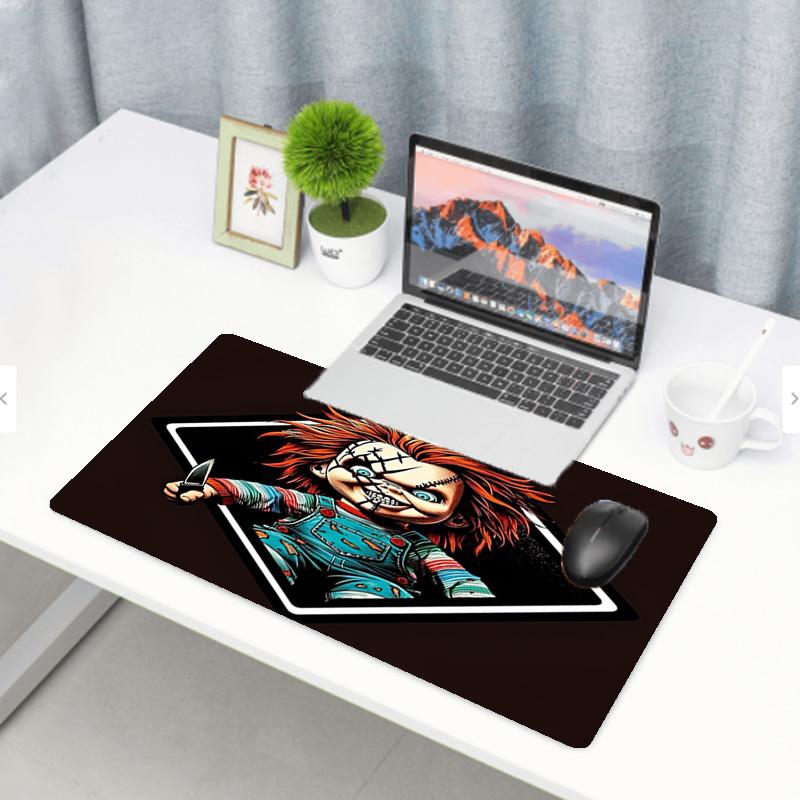 Bride of Chucky Print Mouse Pad, Anti‑Slip Desktop keyboard Mat, for PC Laptop Gaming Working Daily Use, Cool Festival Surprise Gift