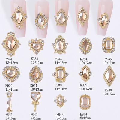 Nageldesign – Strasssteine & Deko für Nageldesign