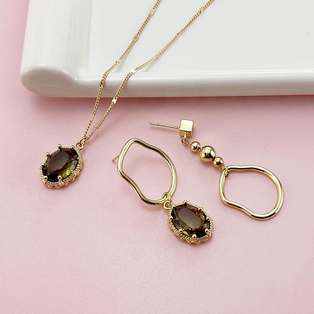 SIMJOO Stylish Asymmetrical Necklace Set with Earrings