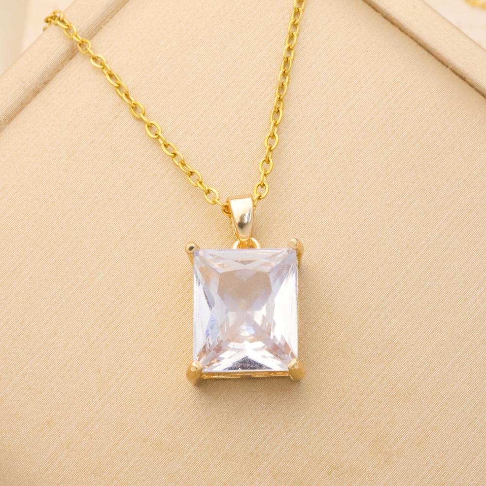 1 Piece Simple Square Zirconia Pendant Necklaces for Women Golden Stainless Steel Necklace Jewelry Party Accessories