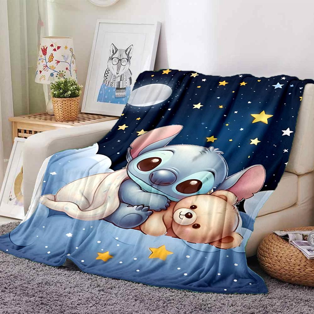 Bolt Flannel blanket, soft and warm, suitable for beds and sofas, all seasons, portable travel blanket. 073079