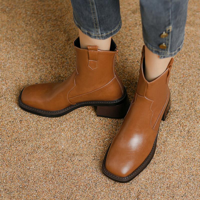 Korean Version of Comfortable Large Size Martin Boots Women's Rubber Sole Rear Zipper Thick Sole Non-slip Medium Heel Women's Boots Square Heel Mediu