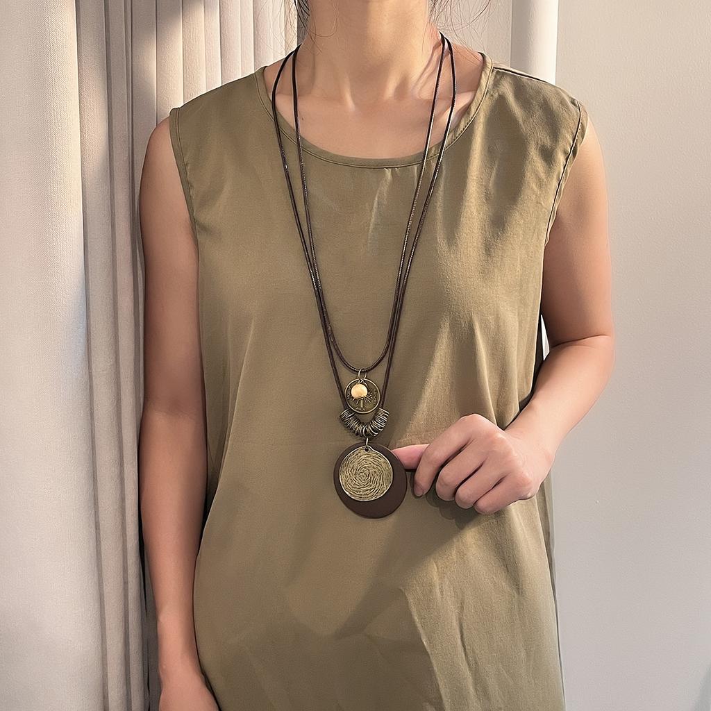 Mori Retro Ethnic Style Wooden Pendant Necklace Jewelry Bohemian Multi-Layer Stacked Long Necklace