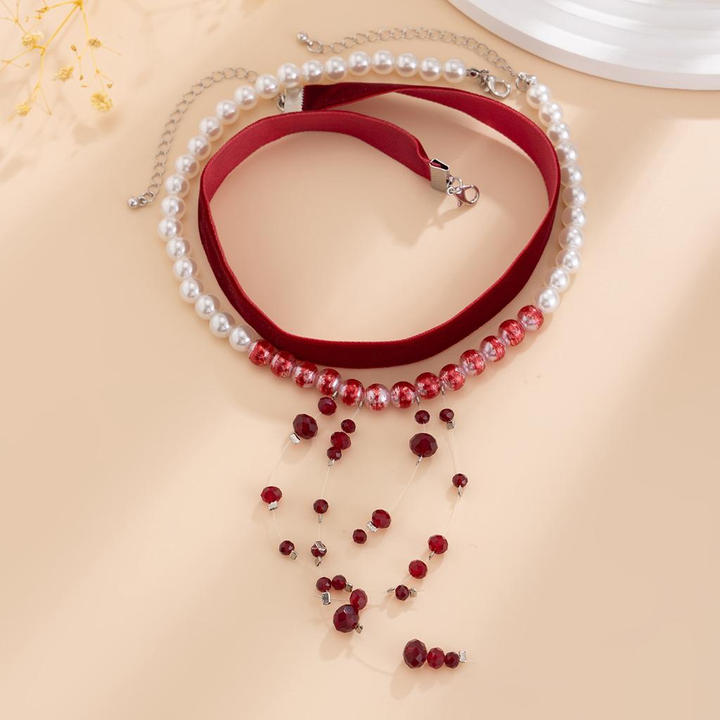 Collana gotica in flanella con perle macchiate di sangue, Collare girocollo gotico di Halloween con frange di cristallo gocciolanti sangue