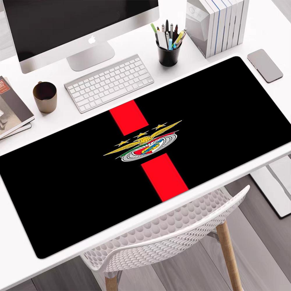 Benfica Thema Mauspads, Rutschfeste Gummiunterseite, Multifunktionales Büro- & Heimdekor, Perfekt für die Personalisierung des Arbeitsplatzes.