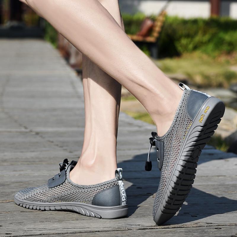 Fashion Men Casual Mesh Shoes Summer Breathable Outdoor Lightweight Hiking Trekking Genuine Leather Sneaker Fashion Soft Sole Low Shoes