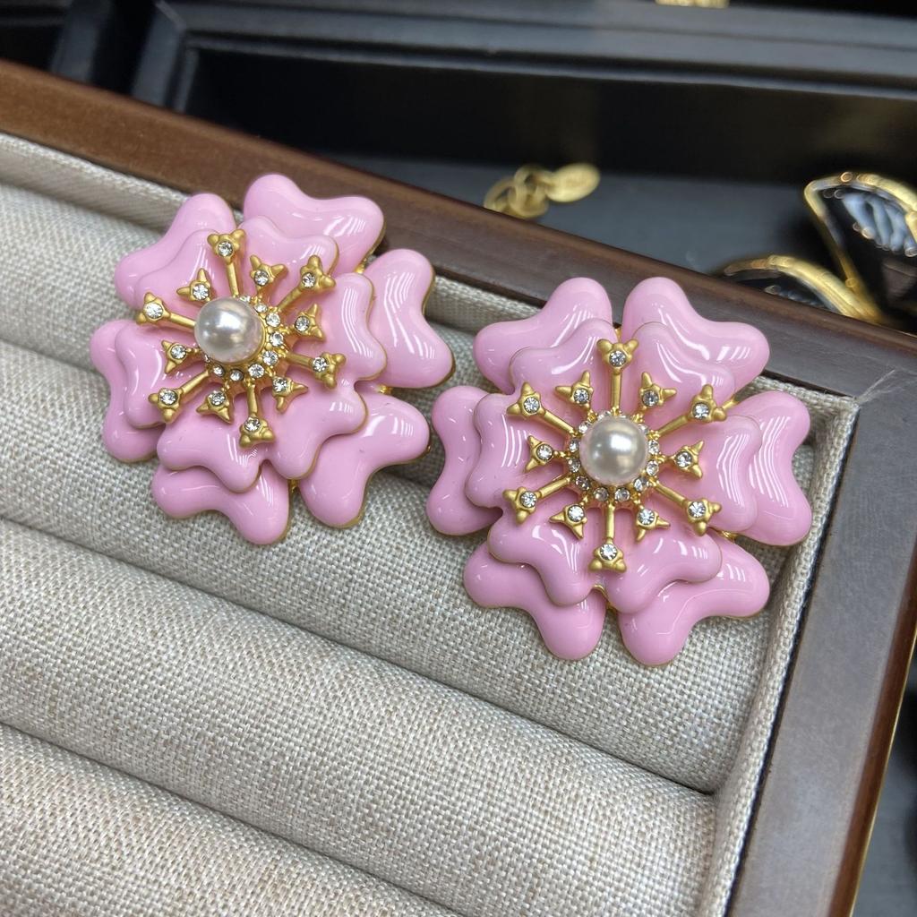 Original French Vintage Enamel Haute Couture Light Luxury Pink Flower Stud Earrings Chalcedony Natural Stone Necklace Women