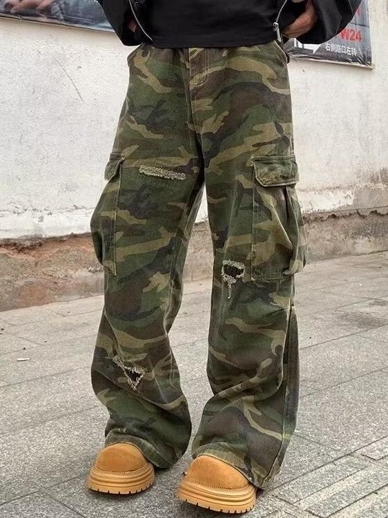 2025 Unisex Camouflage Distressed Micro-Flare Jeans with Multiple Pockets