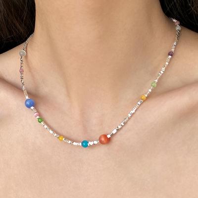 Gebrochenes Silber Spleißen Farbige Perlenkette Damen Nische Design Sinn Frisch und Elegantes Temperament Vielseitige Halskette Schlüsselbeinkette