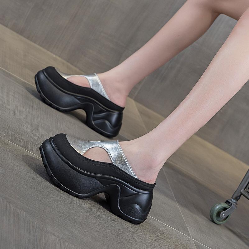 Small thick-soled bag head slippers women's 2025 new one-pedal lazy outer wear casual fashion versatile cool slippers