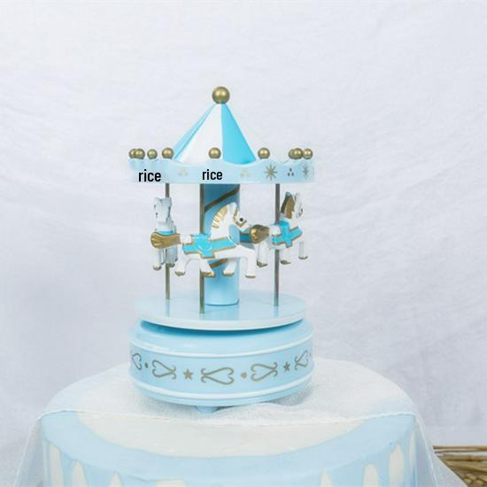Christmas Carousel Cake Decoration Music Box - Perfect Gift for Girls & Creative Baking Ornament