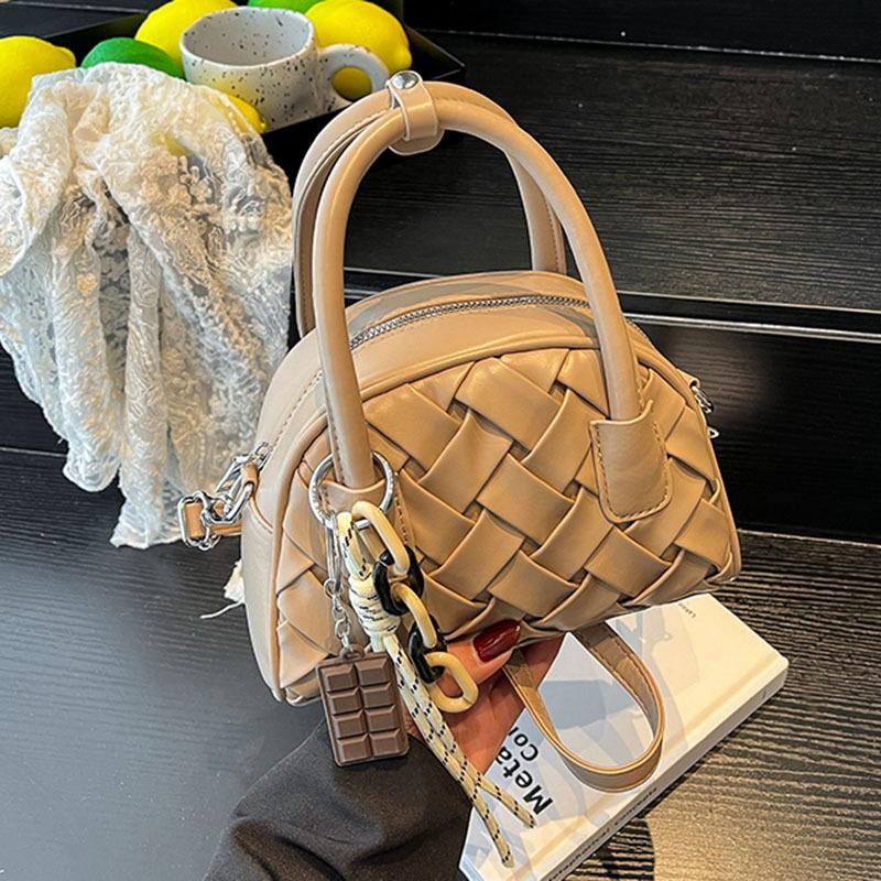 

Handbag bag women s new retro versatile shell bag niche fashion shoulder messenger bag хакі