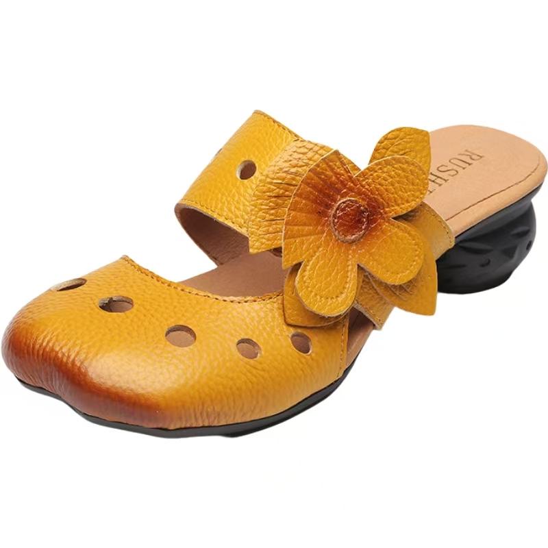 Women's Summer Leather Hollow Out Baotou Slippers Soft Sole Block Heel Ethnic Style Three-Dimensional Flower Outdoor Slippers