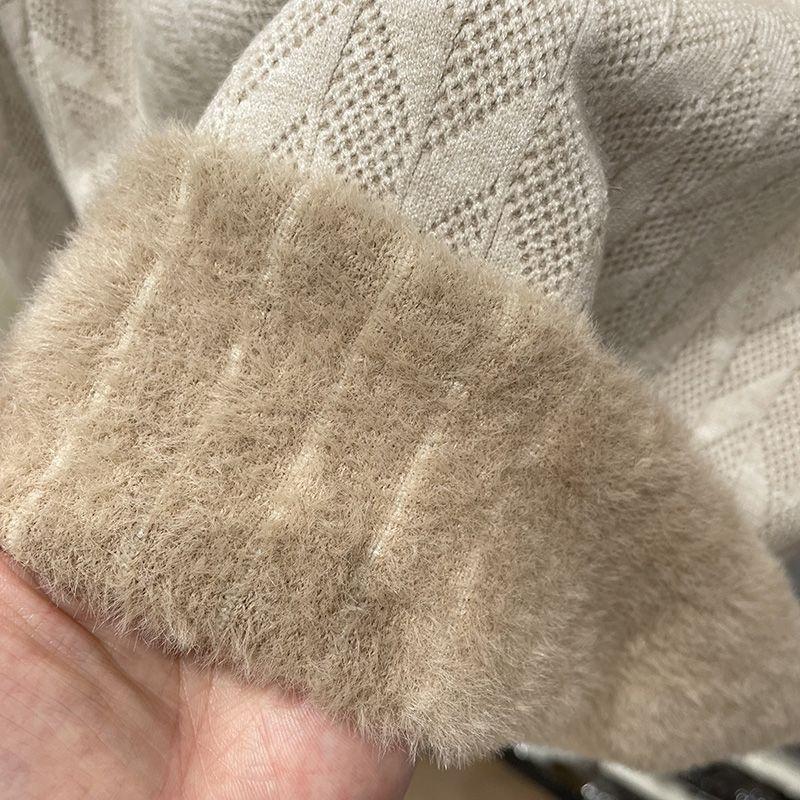 Dámský podzimní zimní nový módní kašmírový spodní svetr Teplý silný sametový pohodlný svetr s kulatým výstřihem