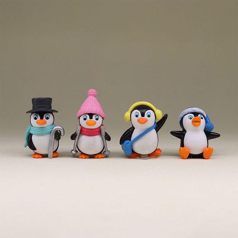 Creative Resin Skiing Penguin Desktop Ornament for Home or Car Decoration