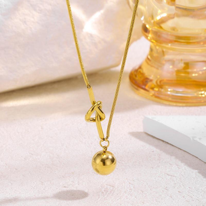 18K Goldplattierte Edelstahl-Schlüsselbein-Kettenhalskette - Modisch, Vielseitig, Europäischer & Amerikanischer Stil für Damen.