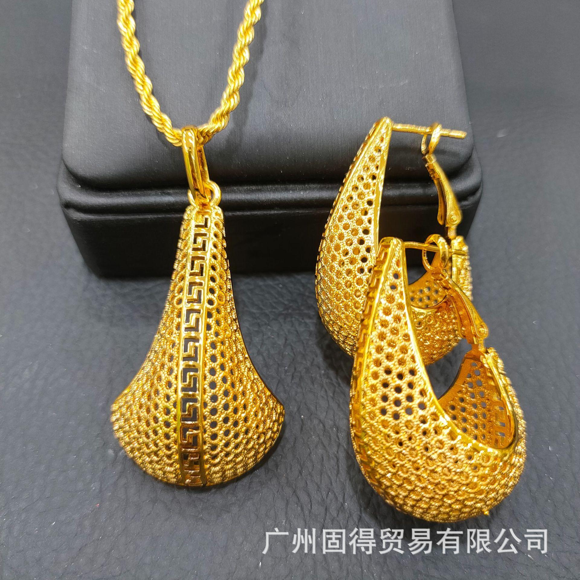 

Ближний Восток Дубай Циркон Латунь Позолота 24 карата Подвеска Серьги Ожерелье Циркон Набор для женщин и Африки Ювелирный набор