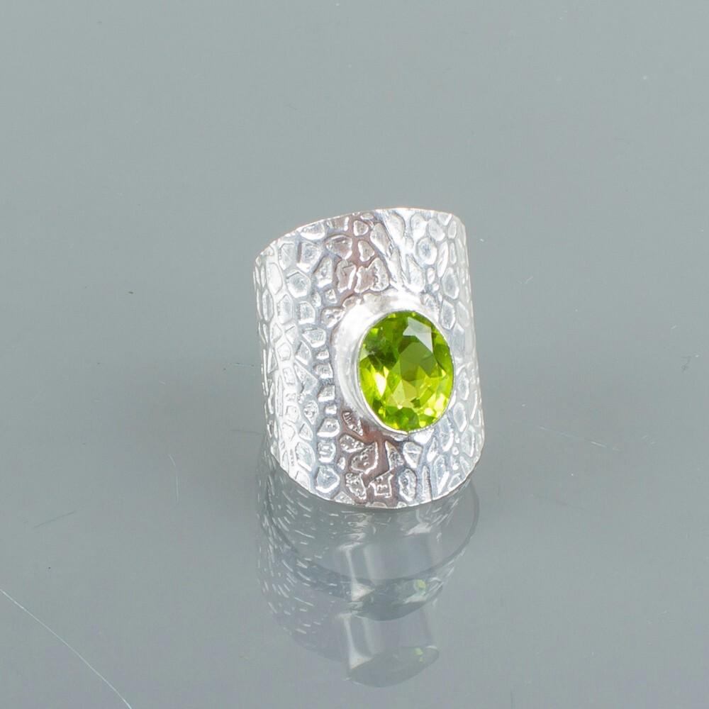 Green Peridot Gemstone 925 Sterling Silver Jewelry Handmade Promise Ring For Her RR-17-10