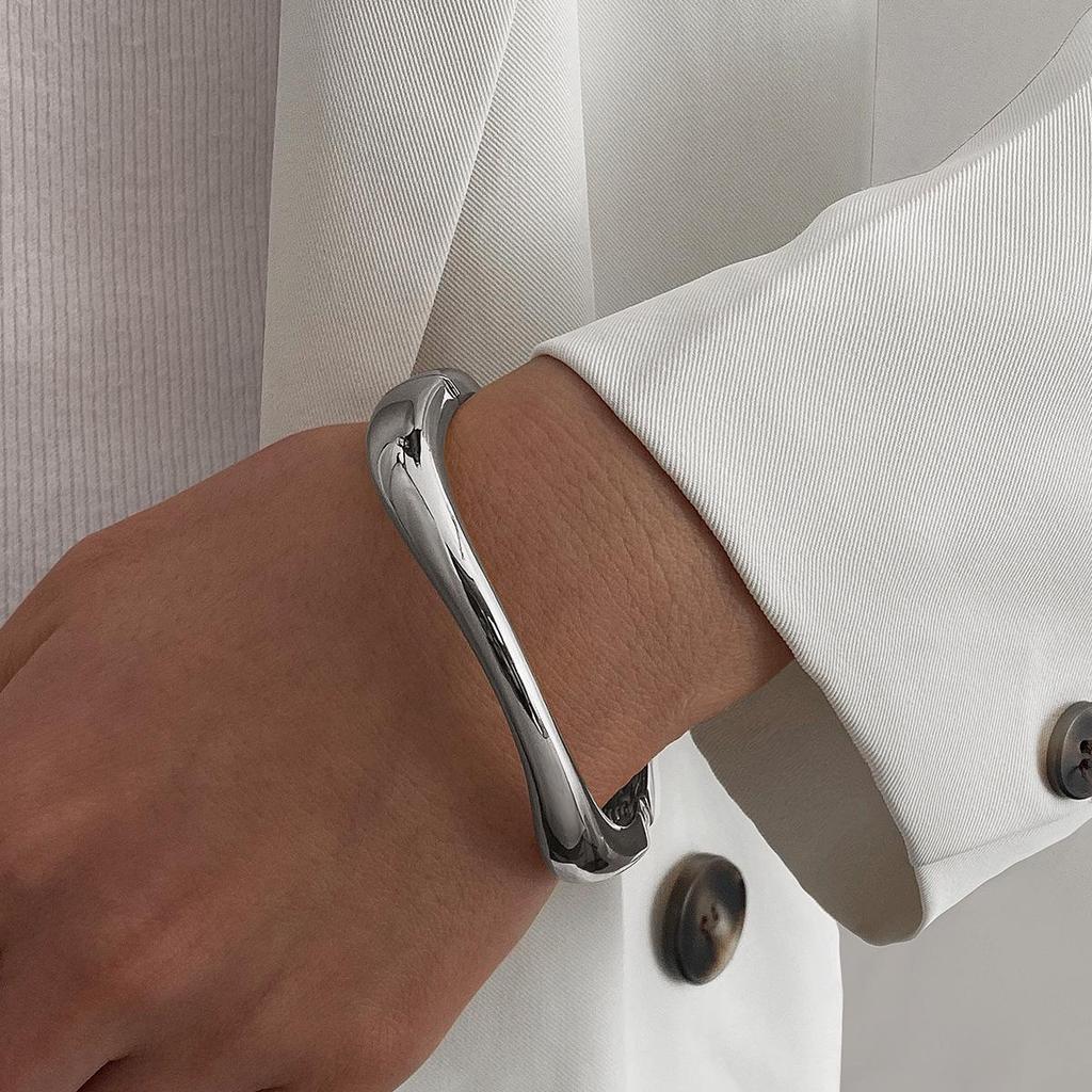 Cross-Border Bold Geometric Metal Glossy Bracelet