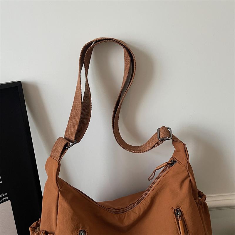 Nylon Shoulder Bag Women Casual Everyday Tote Bag with Zipper Pockets and Adjustable Strap