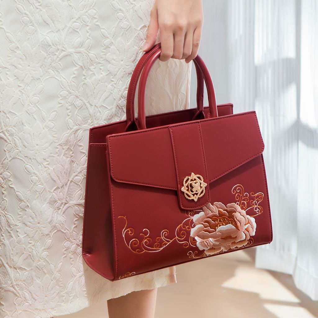 Chinese-style Peony Embroidery Handbag for Women 2024, Red Bridal Handbag, High-end Handbag for Middle-aged Mothers, Wedding Bag