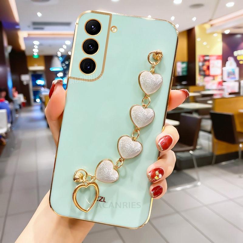 

S 21 22 24 25 Love Heart Bracelet Plating Case For Samsung Galaxy S21 S25 S20 S22 S23 S24 Fe Plus Ultra Chain Cover Note 20 10 S25