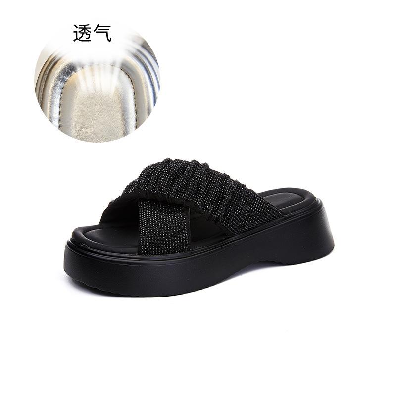 Rhinestone beach slippers women's 2025 summer new outer wear open-toed women's casual fashion half-drag platform women's shoes