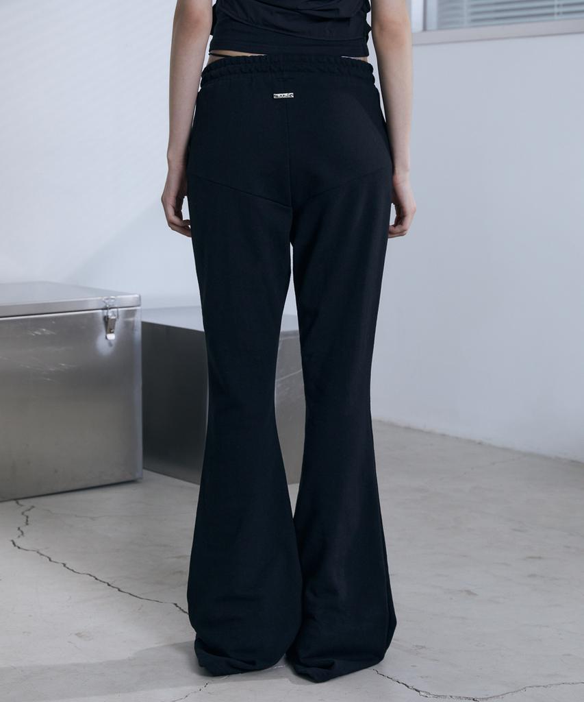 Bunteu Low-Rise String Bootcut Pants (Black)