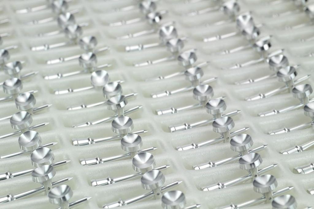 Spin Gear SG Kendama Red with the Smallest Bearing Pico/pico World's Built-in