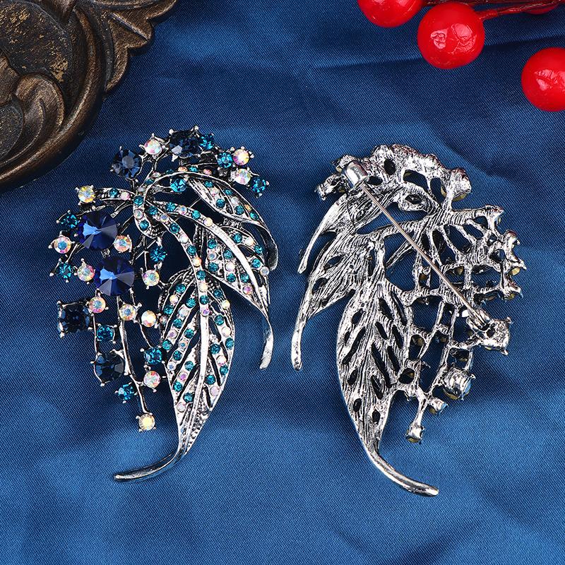 Squisite spille a forma di foglia multicolore scintillanti per donna Spille Accessori Casual per Abbigliamento da Festa