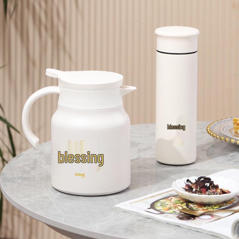 Yi Bo Fu Qi Large Capacity Insulated Thermos Bottle