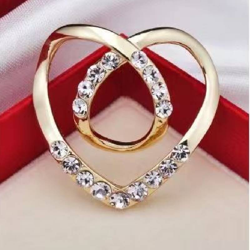 Zircon Buckle Scarf Womens Clothing Accessories Golden Heart Shaped Shiny Style