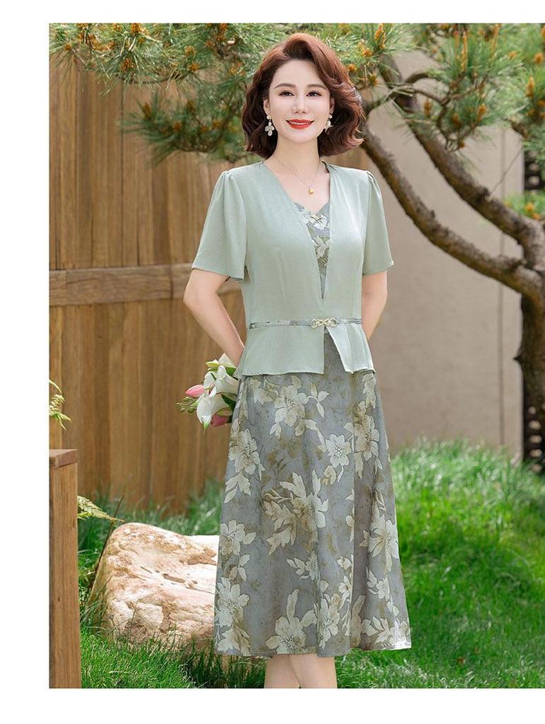 Elegant Summer A-Line Dress for Moms: Faux Two-Piece, Short-Sleeved, Printed, Flattering Fit for Middle-Aged and Elderly Women