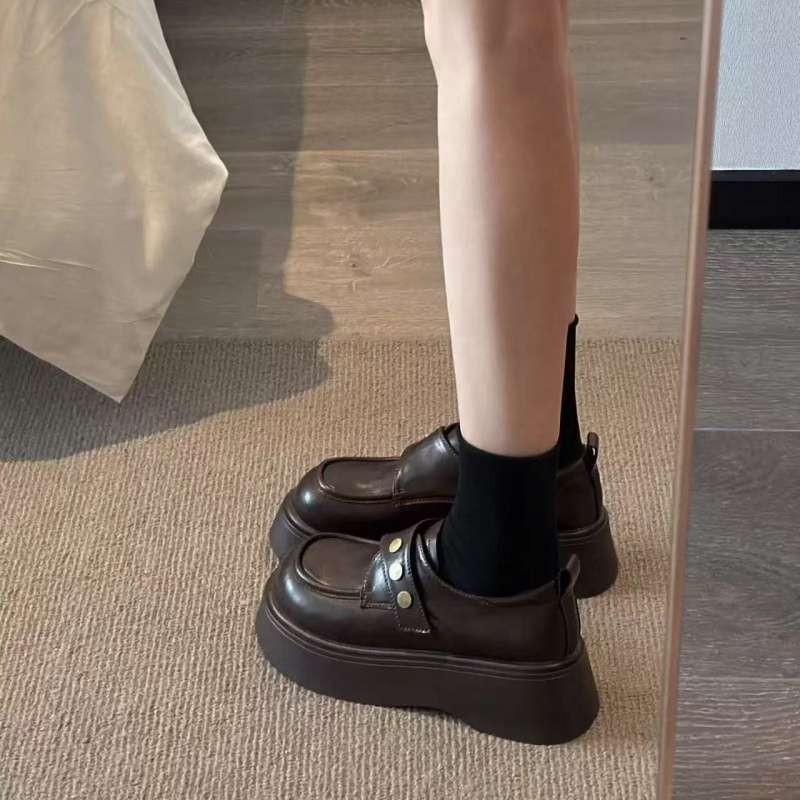 Muffin Platform Velcro Small Leather Shoes Women's 2025 Spring New Small Commuter Shoes British Style Loafers