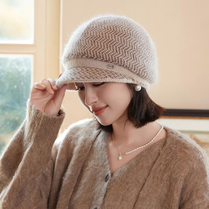 Winter Mother Wool Hat Women's Fleece Thickened Duck Tongue Warm Hat In The Elderly Cold-proof Knitted Hat